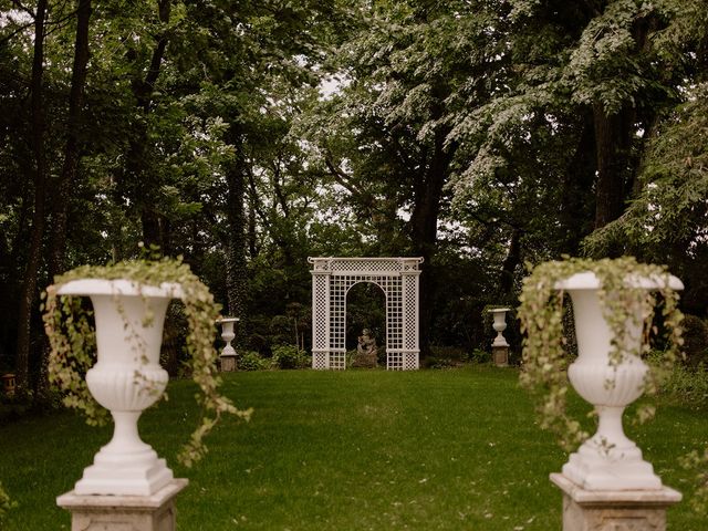 Le mariage de Alexandre et Shanice à Lemps, Ardèche 4