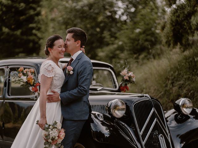 Le mariage de Alexandre et Shanice à Lemps, Ardèche 64