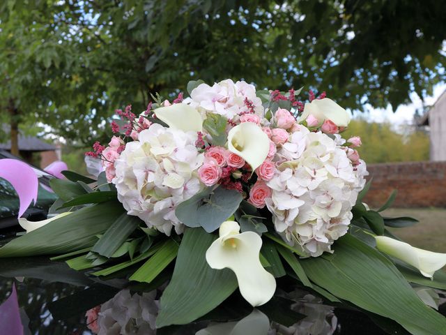 Le mariage de Dona et John à Pierrefitte-sur-Sauldre, Loir-et-Cher 19