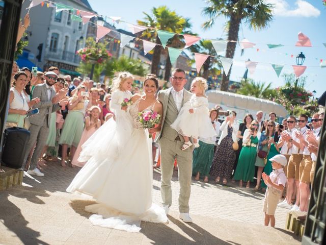 Le mariage de Clément et Laurenn à Saint-Méen-le-Grand, Ille et Vilaine 10