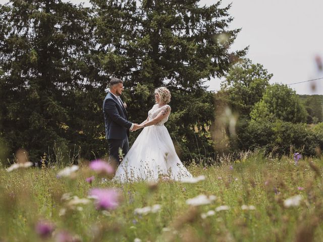 Le mariage de Marie-Charlotte et Alexandre à Caylus, Tarn-et-Garonne 1