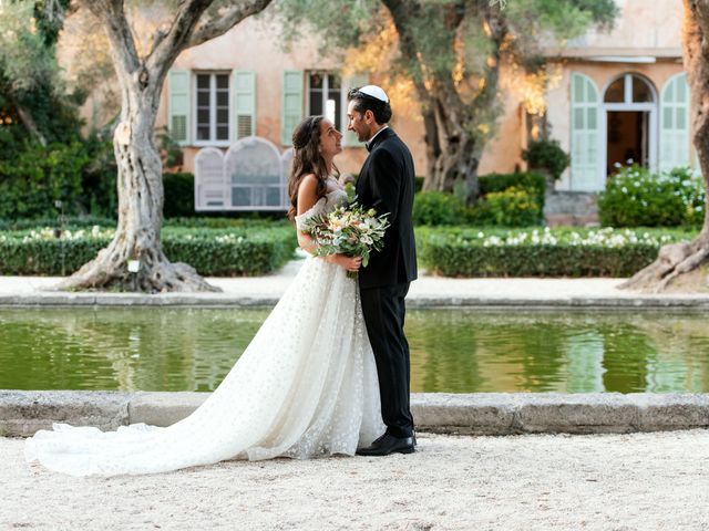 Le mariage de Mikaël et Miléna à Antibes, Alpes-Maritimes 12