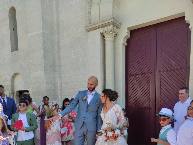 Le mariage de Romain et Jennifer à Saint-Martin-de-Crau, Bouches-du-Rhône 14