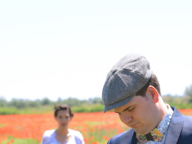 Le mariage de David et Christelle à Capestang, Hérault 16