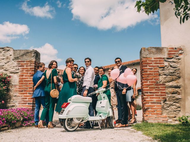 Le mariage de Alexis et Faustine à Mornand-en-Forez, Loire 35