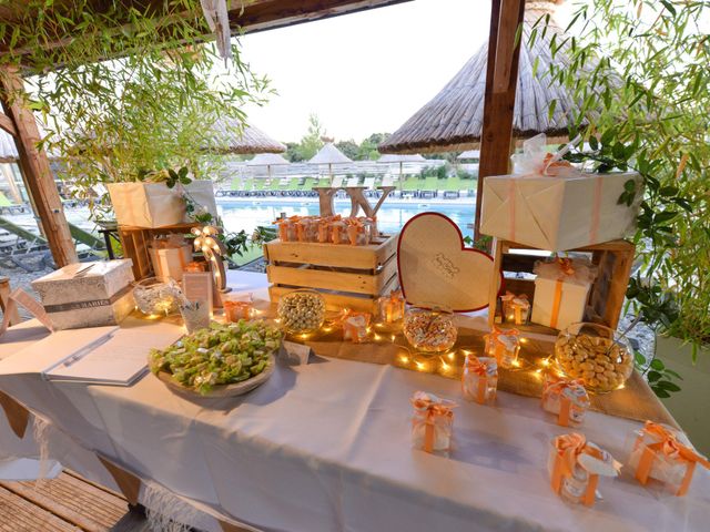 Le mariage de Stefano et Nelly à Grillon, Vaucluse 25