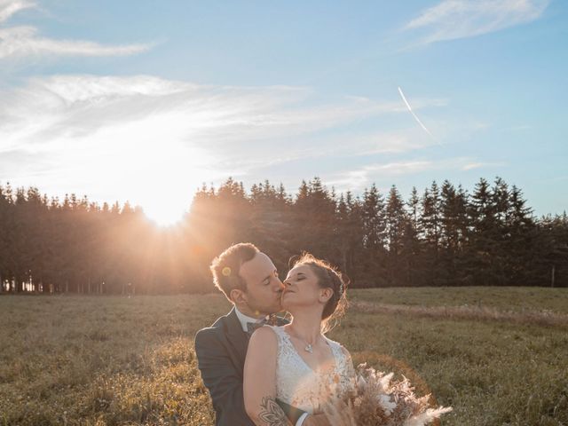 Le mariage de Stevie  et Justine  à Raucoules, Haute-Loire 1