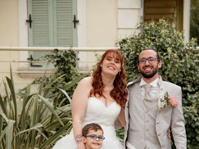 Le mariage de Swanny et  Matthieu  à Gonfaron, Var 13