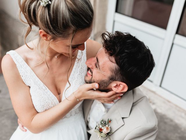 Le mariage de Bastien et Ambre à Lantignié, Rhône 32