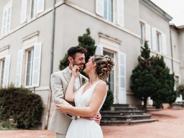Le mariage de Bastien et Ambre à Lantignié, Rhône 33