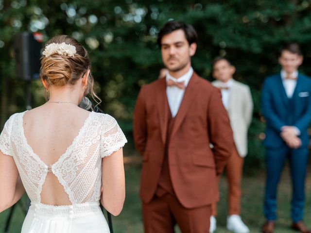 Le mariage de Marine et Julien à Wingen-sur-Moder, Bas Rhin 12