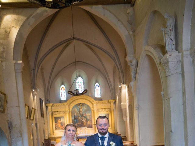 Le mariage de Jonathan et Gaëlle à Vendeuvre-du-Poitou, Vienne 8