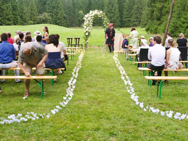 Le mariage de Céryl et Elodie à Gérardmer, Vosges 10