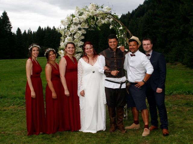 Le mariage de Céryl et Elodie à Gérardmer, Vosges 16