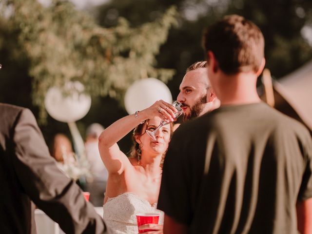 Le mariage de Johann et Marion à Usson, Puy-de-Dôme 90