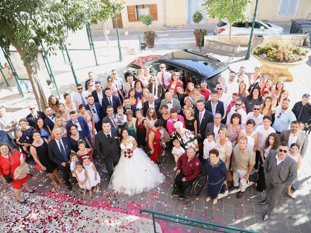 Le mariage de Anthony et Cynthia à La Fare-les-Oliviers, Bouches-du-Rhône 73