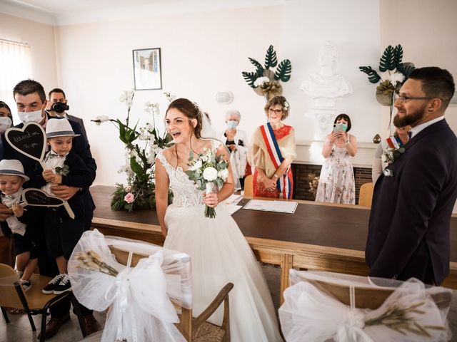 Le mariage de Julien et Marina à Brizambourg, Charente Maritime 23