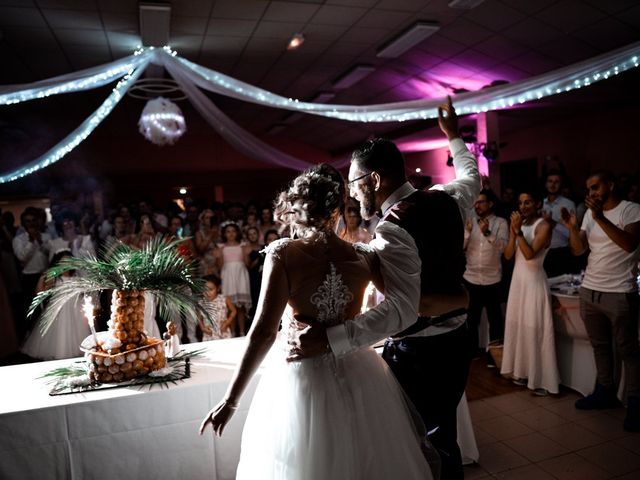 Le mariage de Julien et Marina à Brizambourg, Charente Maritime 42