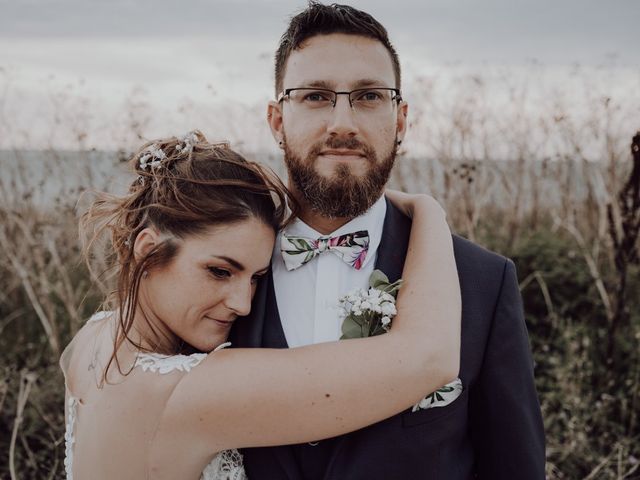 Le mariage de Julien et Marina à Brizambourg, Charente Maritime 2