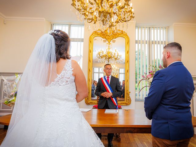Le mariage de Thomas et Cassandra à Gien, Loiret 2