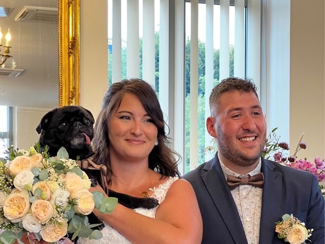 Le mariage de Thomas et Cassandra à Gien, Loiret 4