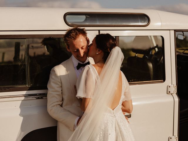 Le mariage de Antoine et Louise à Loubédat, Gers 91
