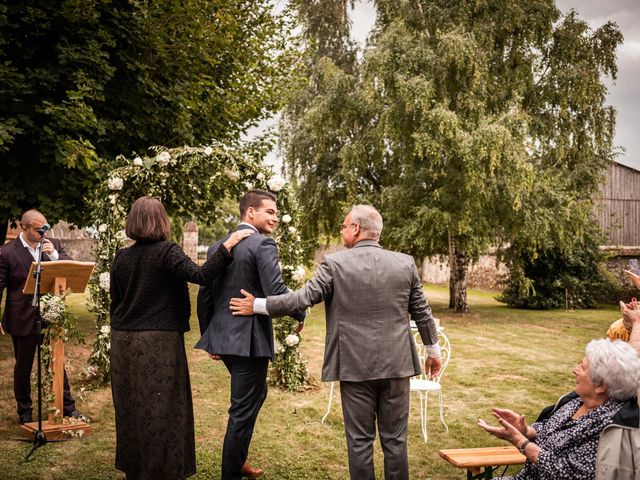 Le mariage de Benjamin et Laura à Chatignonville, Essonne 37