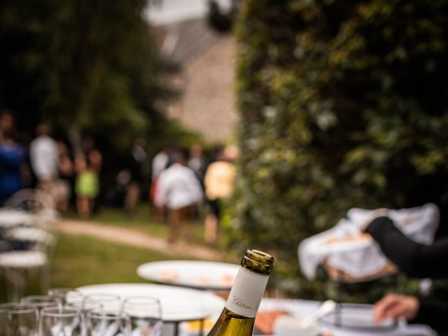 Le mariage de Benjamin et Laura à Chatignonville, Essonne 89