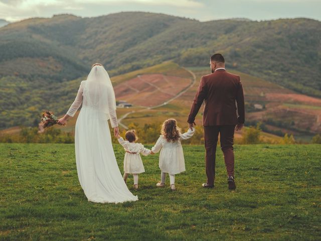 Le mariage de Guillaume et Flore à Beaujeu, Rhône 1