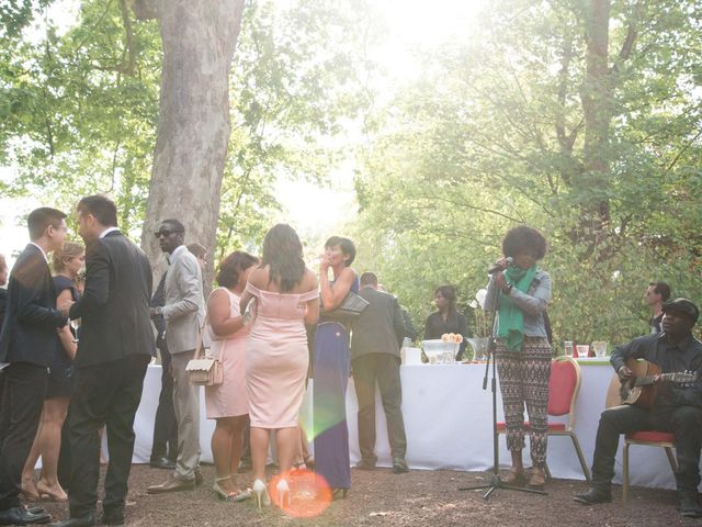 Le mariage de Walid et Aurélie à Paris, Paris 74