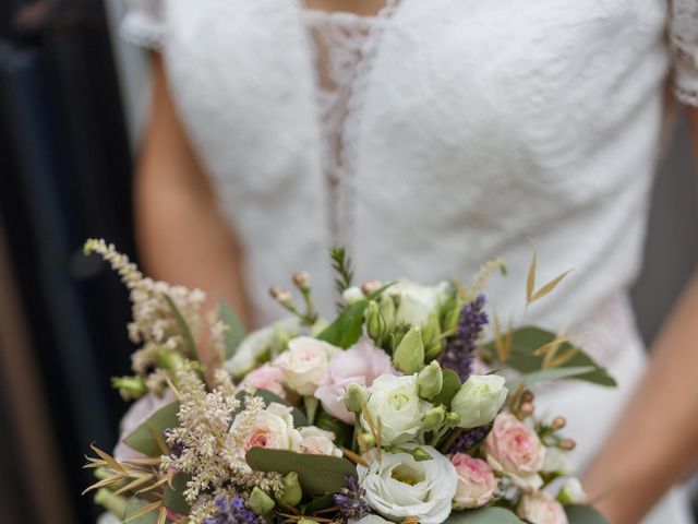 Le mariage de Benjamin et Amandine à Pérignat-lès-Sarliève, Puy-de-Dôme 11