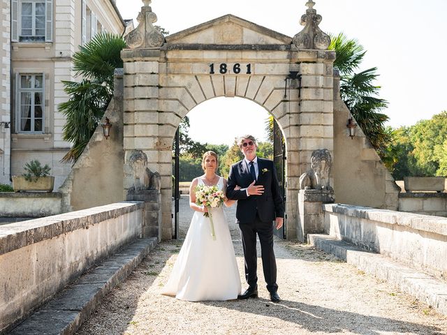 Le mariage de Ghassen et Mathilde à Fussy, Cher 19