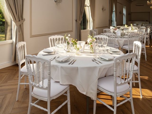 Le mariage de Ghassen et Mathilde à Fussy, Cher 29
