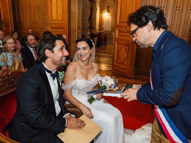 Le mariage de Richard et Violette à Paris, Paris 7