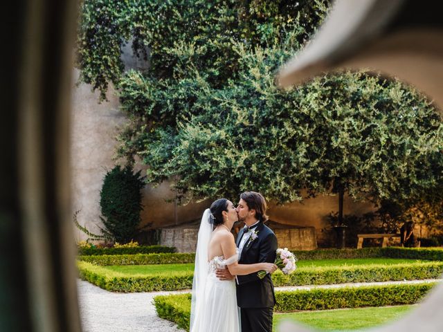 Le mariage de Richard et Violette à Paris, Paris 17