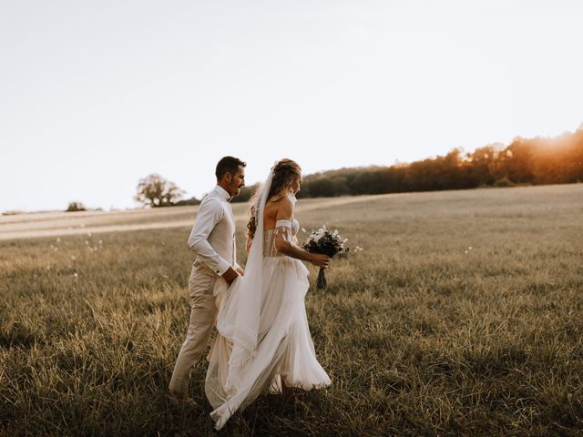 Le mariage de Raphaël et Camille à Pérignac, Charente 49