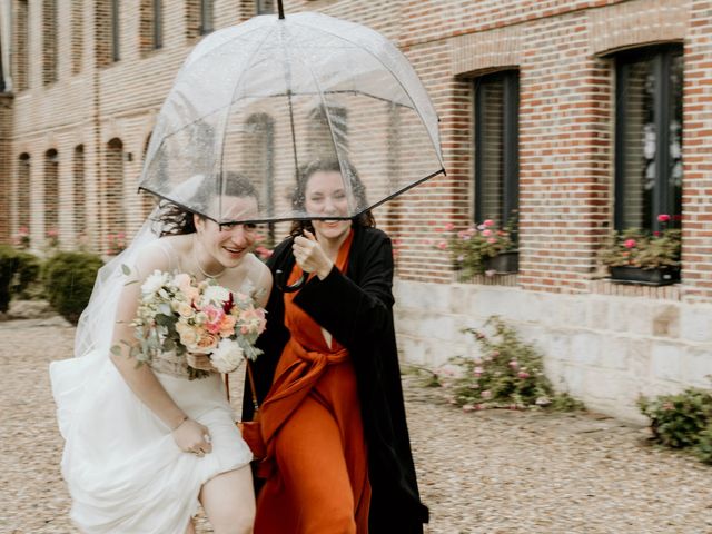 Le mariage de Hortense et Brooke à Ingouville, Seine-Maritime 22