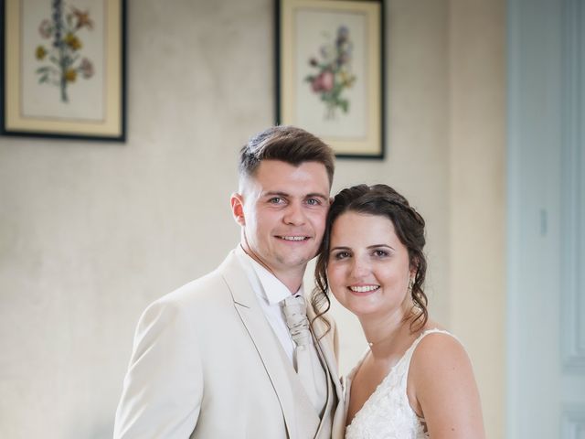 Le mariage de Mehdi et Coralie à Beaumont-Pied-de-Boeuf, Sarthe 139