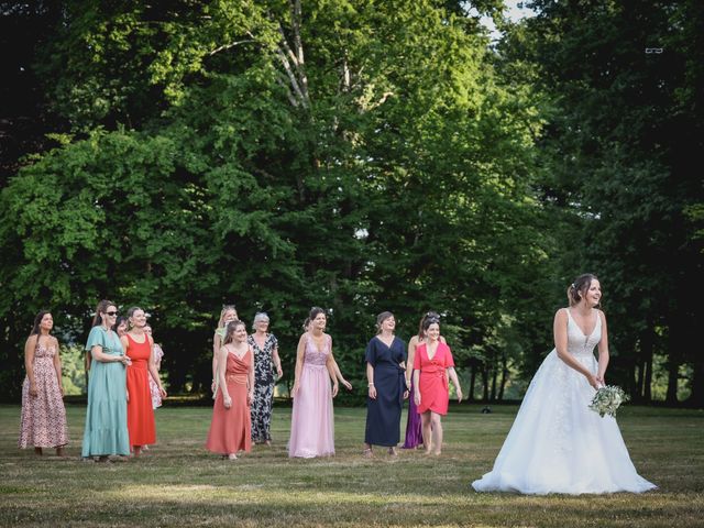 Le mariage de Mehdi et Coralie à Beaumont-Pied-de-Boeuf, Sarthe 280
