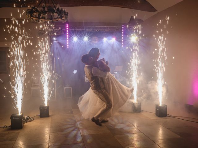 Le mariage de Mehdi et Coralie à Beaumont-Pied-de-Boeuf, Sarthe 318