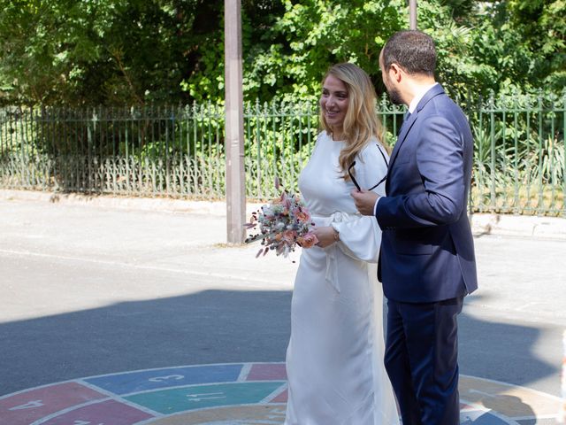 Le mariage de Omar et Julia à Paris, Paris 19