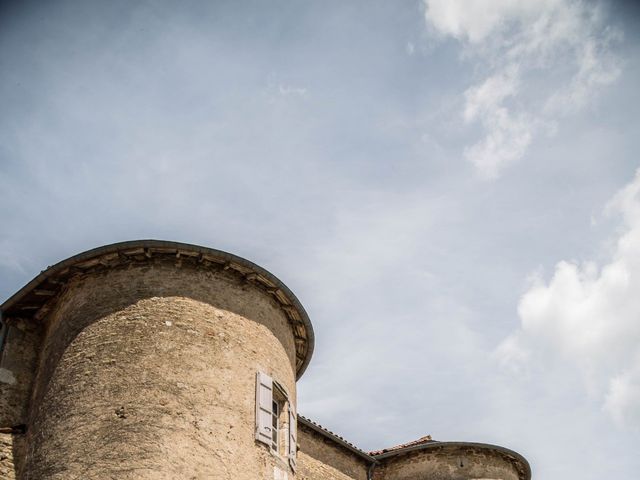 Le mariage de Stéphane et Isabelle à Igé, Saône et Loire 4