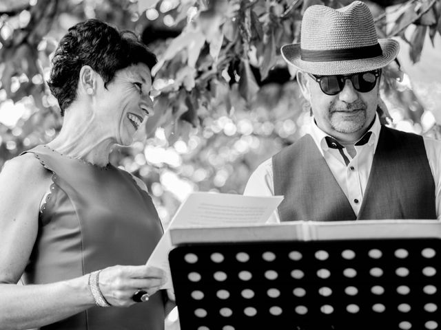 Le mariage de Stéphane et Isabelle à Igé, Saône et Loire 9