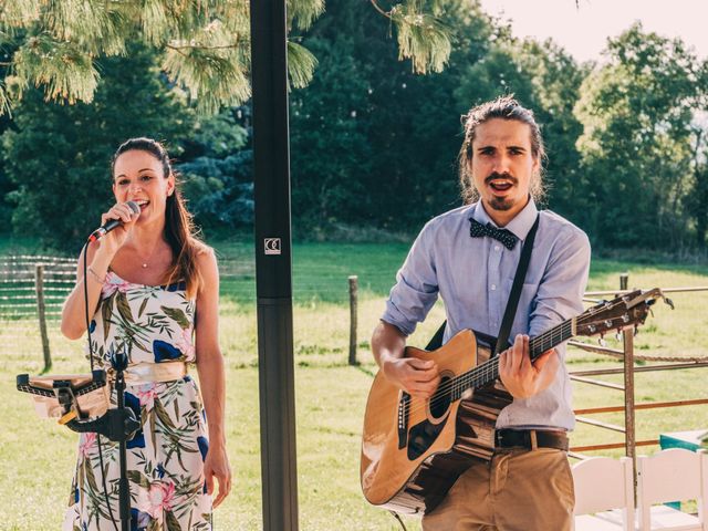 Le mariage de Mickaël et Amandine à Chambles, Loire 23