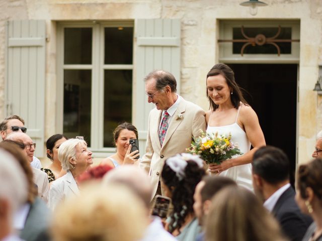 Le mariage de Justin et Celine à Bruère-Allichamps, Cher 2