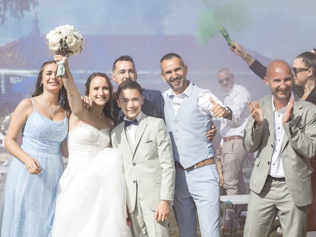 Le mariage de Vincent et Stéphanie à Montferrat, Isère 32