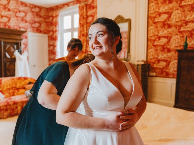 Le mariage de Julien et Alyssa à Nieul-lès-Saintes, Charente Maritime 4