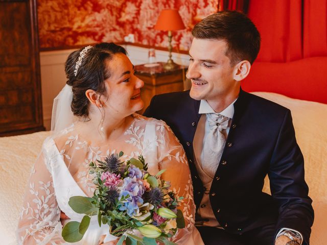Le mariage de Julien et Alyssa à Nieul-lès-Saintes, Charente Maritime 13