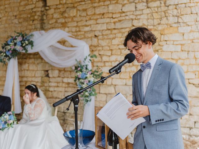 Le mariage de Julien et Alyssa à Nieul-lès-Saintes, Charente Maritime 15