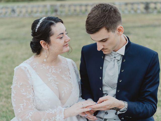 Le mariage de Julien et Alyssa à Nieul-lès-Saintes, Charente Maritime 26